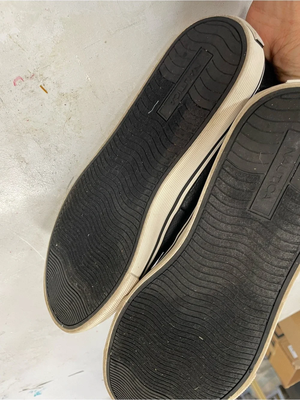 Nautica navy men’s size 7.5 boat loafer shoes